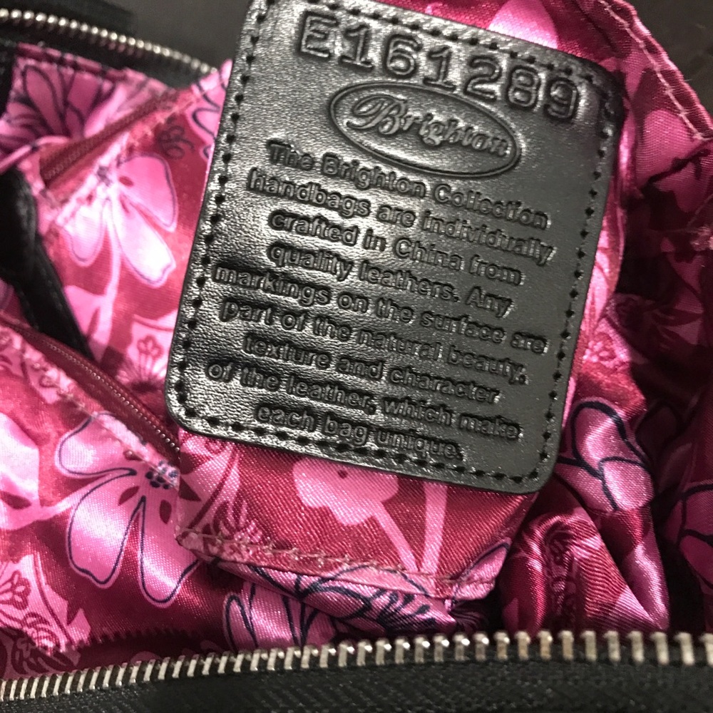 ‼️SOLD‼️ Brighton Black Glazed Snake Crossbody Bag - Picture 7 of 8